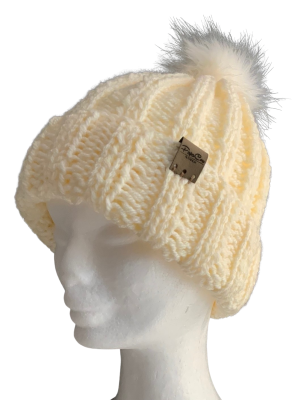 Egg Shell Ribbed Beanie