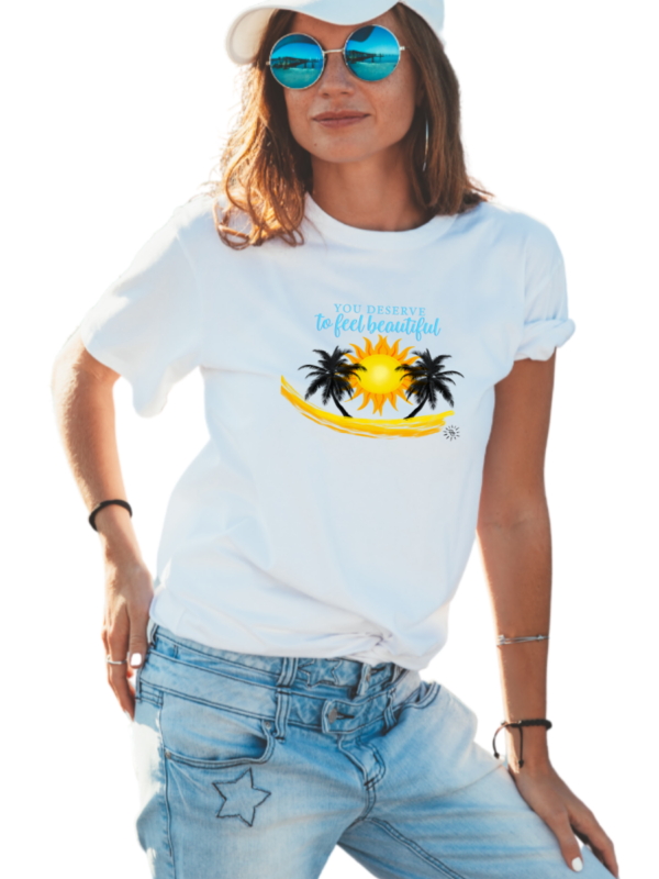 Women's Graphic T-Shirt - SANDY BEACHES