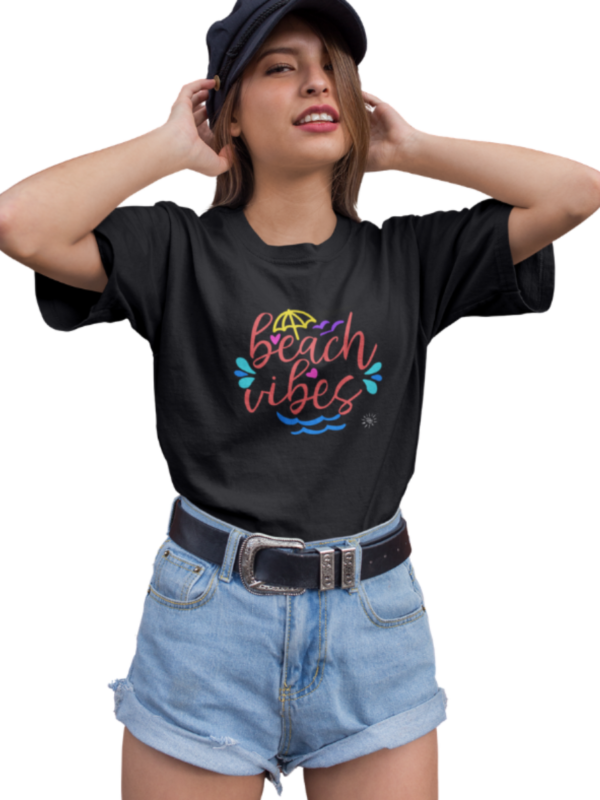 Women's Graphic T-Shirt - BEACH VIBES