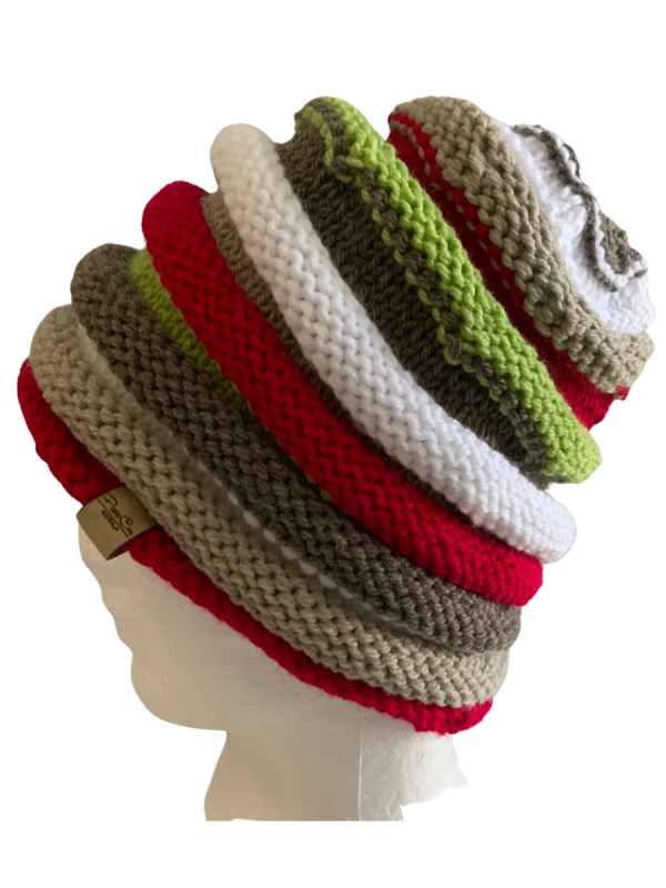 Waratah Twister Beanie - Image 2