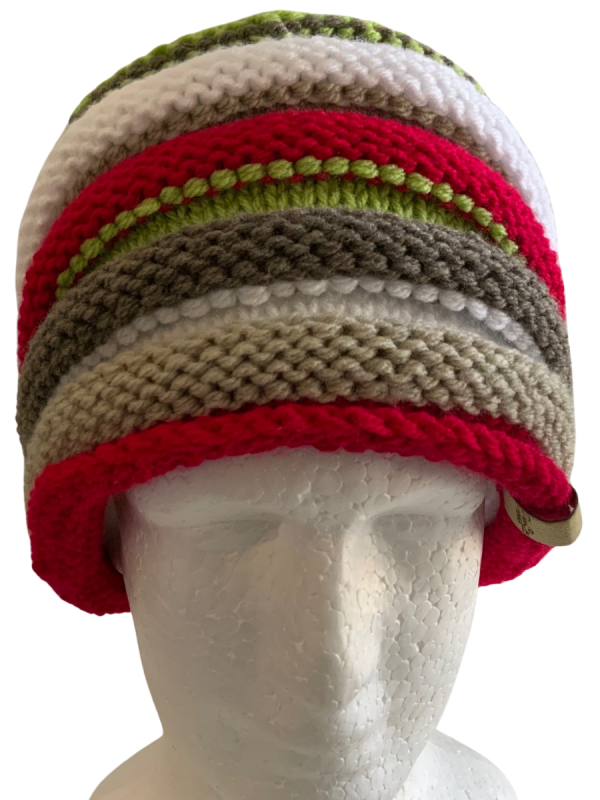 Waratah Twister Beanie - Image 4