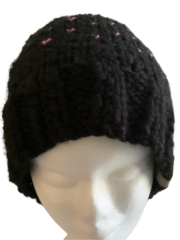 Midnight Lovin' Hearts Beanie - Image 4