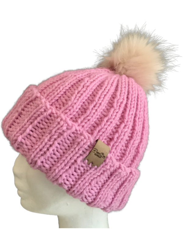 Percy Platypus Ribbed Beanie